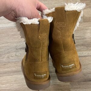 Koolaburra Kids Chestnut/Tan Suede Shearling Boots